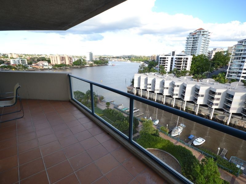 803/44 Ferry Street, Kangaroo Point QLD 4169