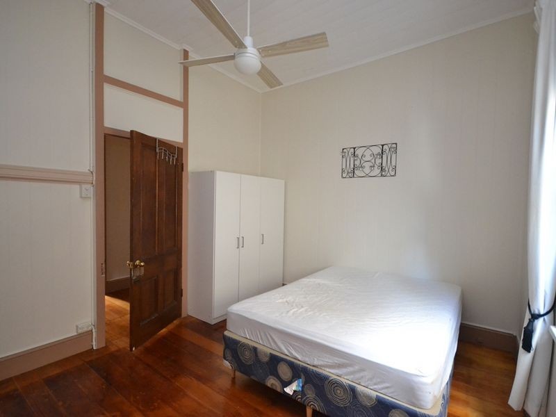 55 Latrobe Street, East Brisbane QLD 4169