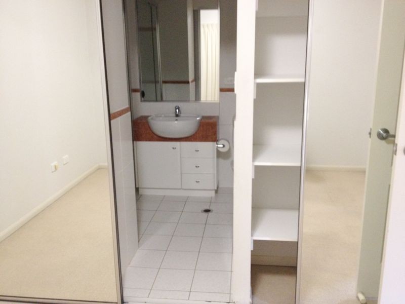 1/40 Bell Street, Kangaroo Point QLD 4169