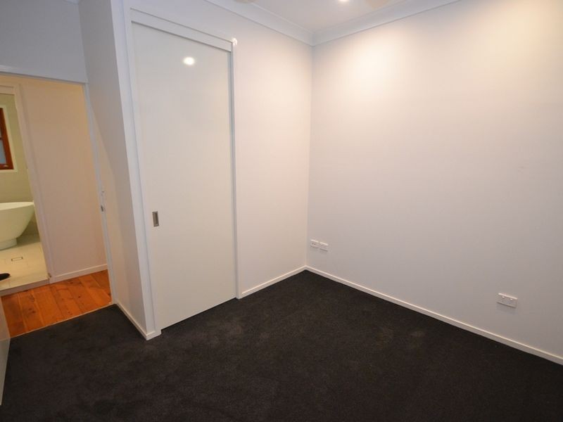 155 Harold Street, Holland Park QLD 4121