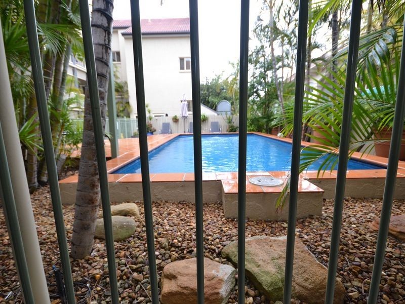 224/85 Deakin Street, Kangaroo Point QLD 4169