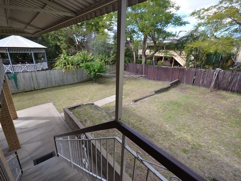 9 Latrobe Street, East Brisbane QLD 4169