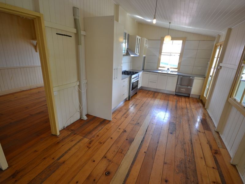 16 Miskin Street, Toowong QLD 4066