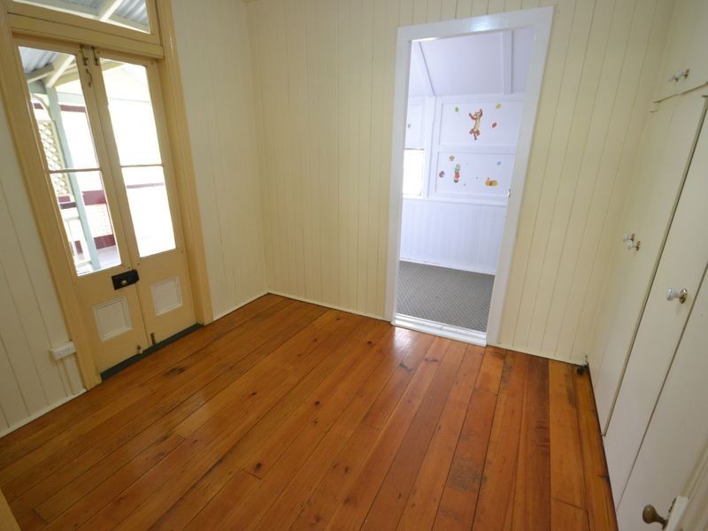 16 Miskin Street, Toowong QLD 4066