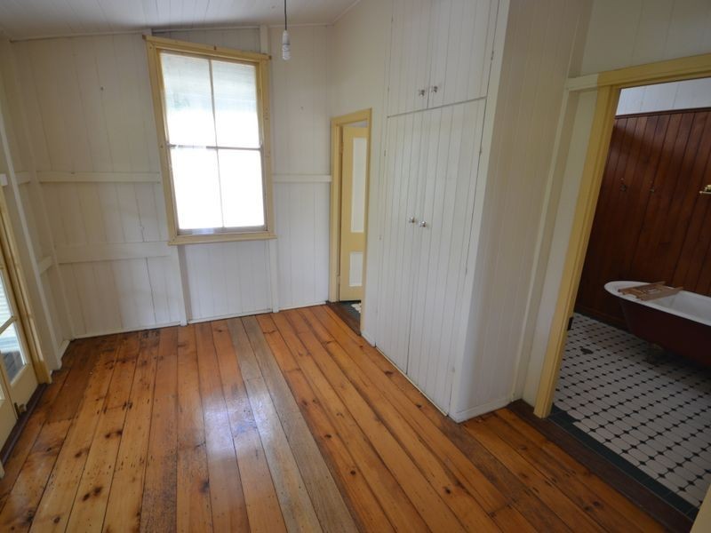 16 Miskin Street, Toowong QLD 4066