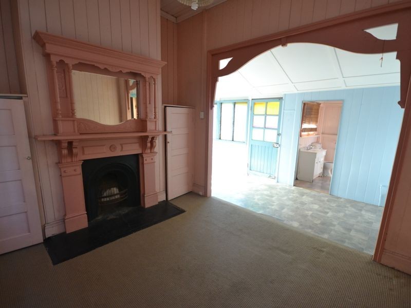 22 Elfin Street, East Brisbane QLD 4169