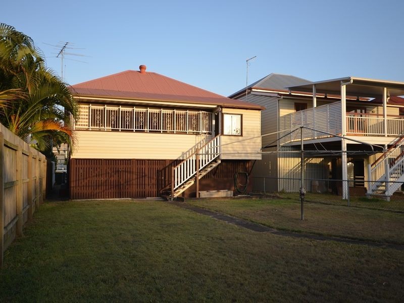 33 Rosina Street, Kangaroo Point QLD 4169