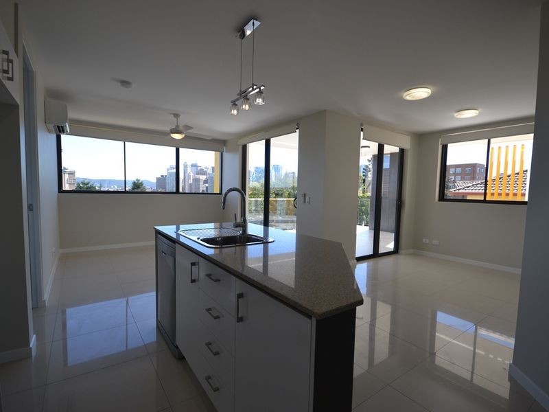 13/450 Main Street, Kangaroo Point QLD 4169