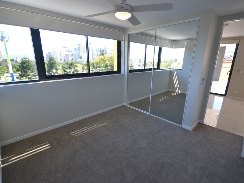 13/450 Main Street, Kangaroo Point QLD 4169