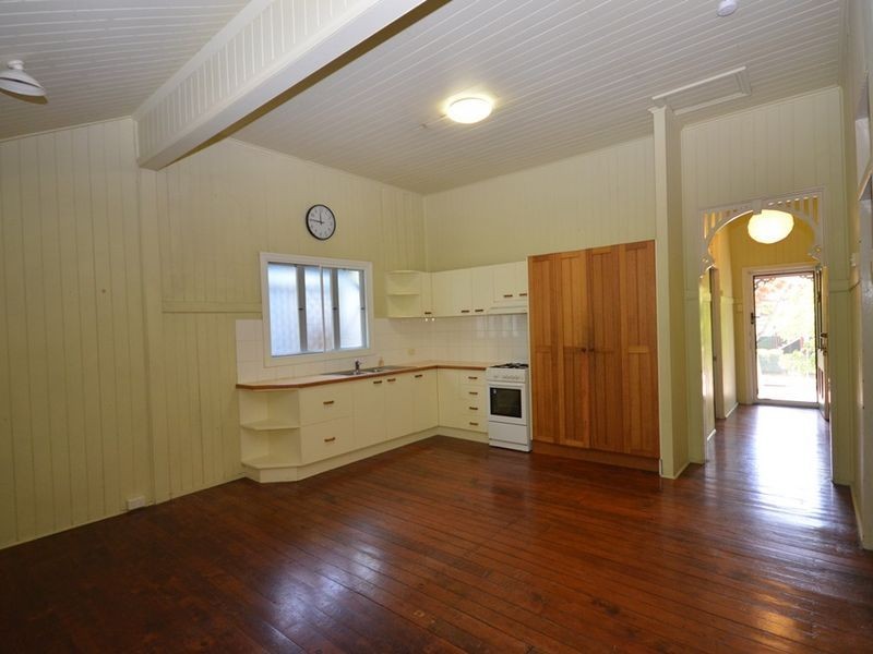 83 Longlands Street, East Brisbane QLD 4169