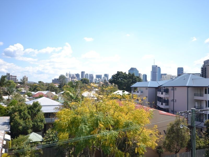 15/275 Shafston Avenue, Kangaroo Point QLD 4169