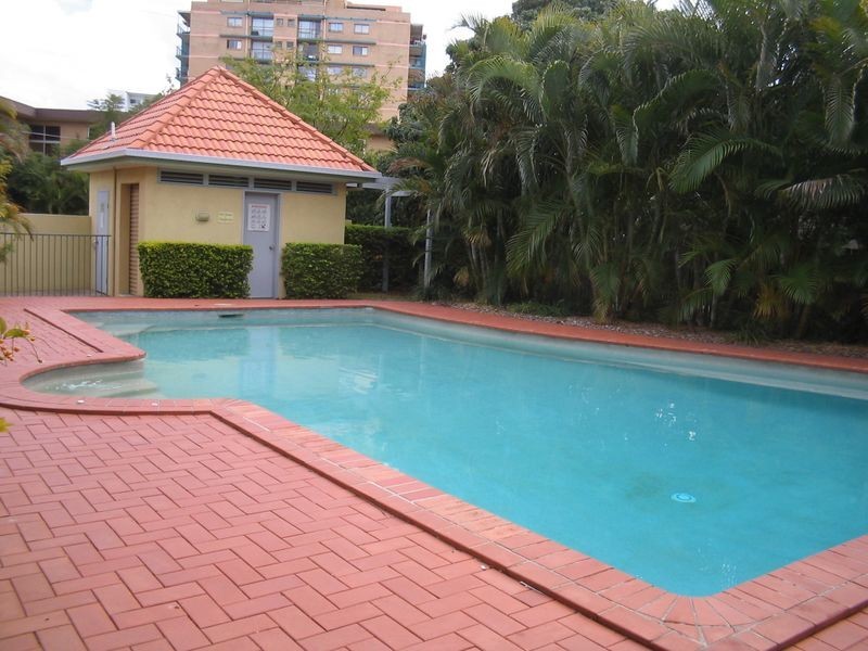 16/219 Wellington Road, Kangaroo Point QLD 4169