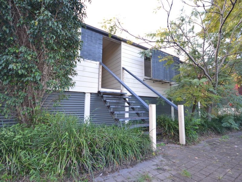 128 Lytton Road, East Brisbane QLD 4169