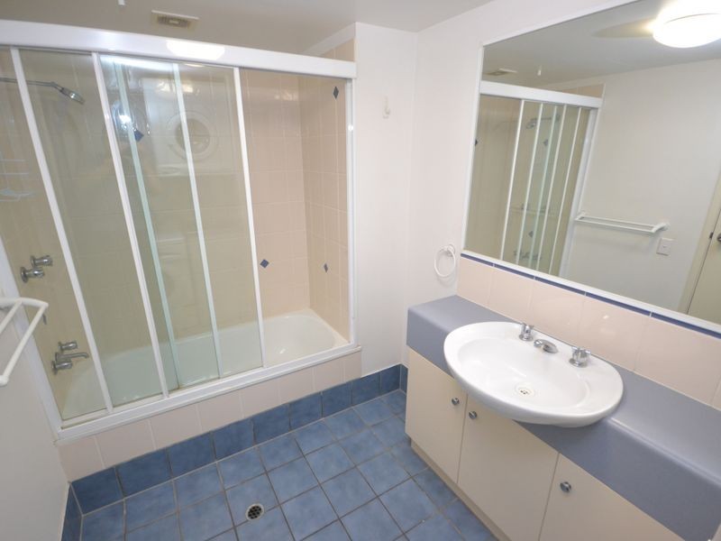 10/219 Wellington Road, East Brisbane QLD 4169