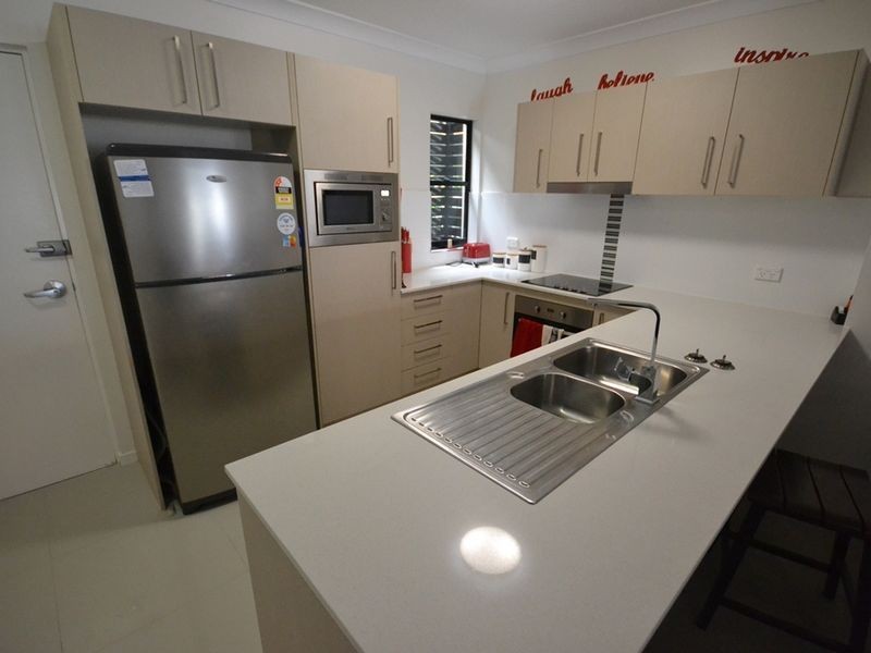 2/23 Potts Street, East Brisbane QLD 4169