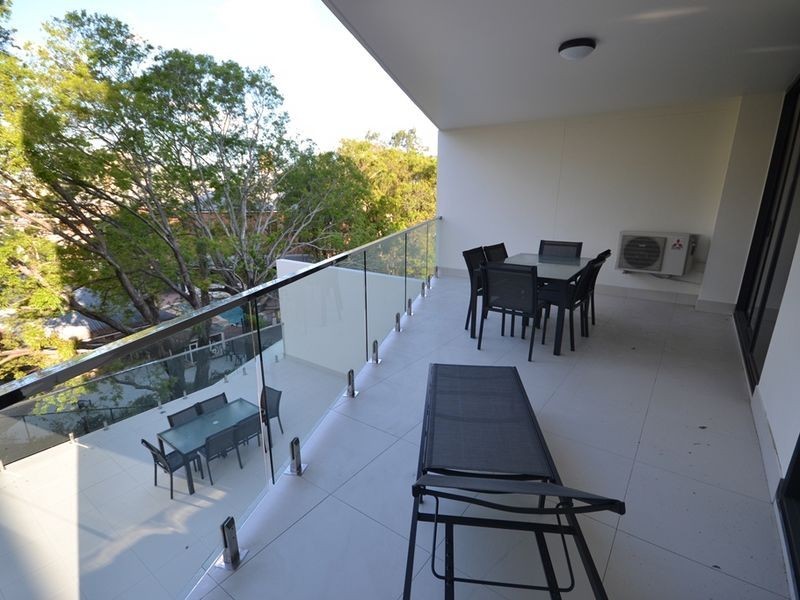 11/450 Main Street, Kangaroo Point QLD 4169