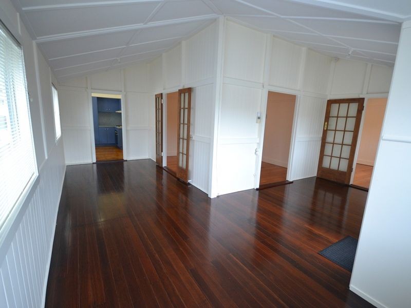 42 Orchard Street, Hawthorne QLD 4171