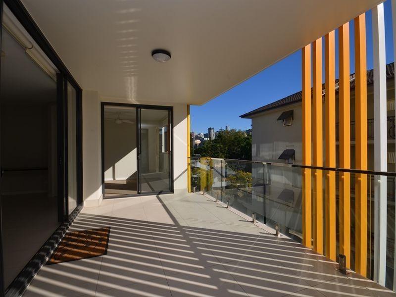 10/450 Main Street, Kangaroo Point QLD 4169