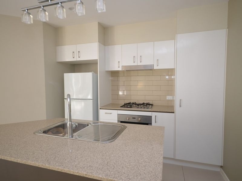 10/450 Main Street, Kangaroo Point QLD 4169