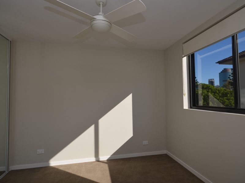 10/450 Main Street, Kangaroo Point QLD 4169