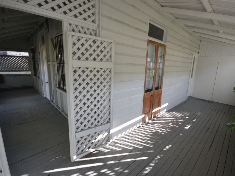 8 Latrobe Street, East Brisbane QLD 4169