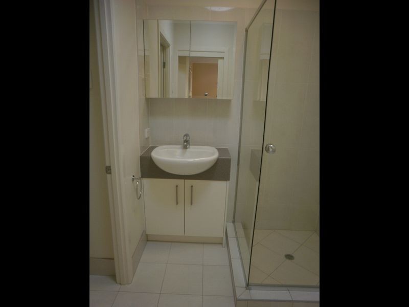 47 Bromley Street, Kangaroo Point QLD 4169