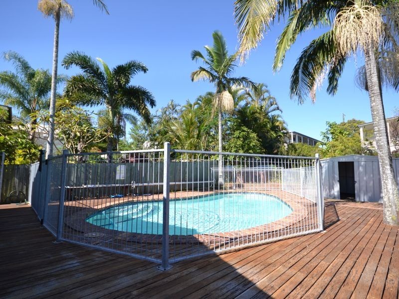 41 Macrossan Avenue, Norman Park QLD 4170