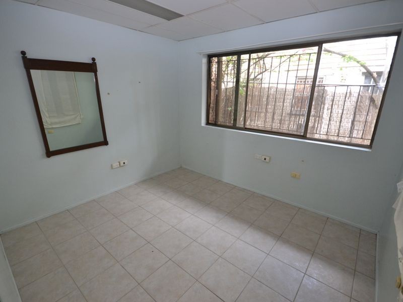 21 Kennedy Terrace, East Brisbane QLD 4169