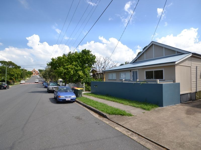 2/28 Heidelberg Street, East Brisbane QLD 4169