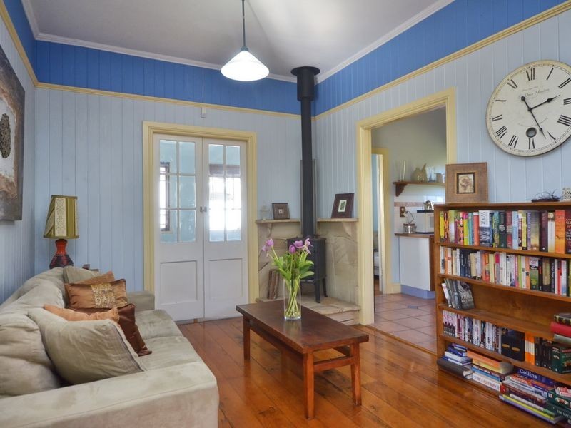 21 Hilton St, East Brisbane QLD 4169