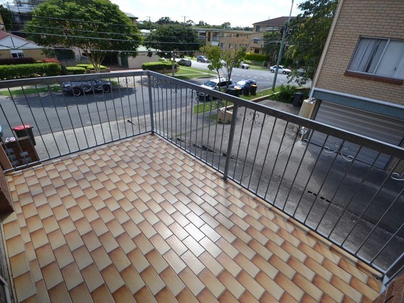 1/27 Haig Street, Coorparoo QLD 4151