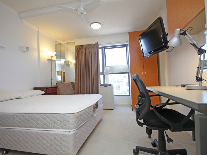 702/9 Castlebar Street, Kangaroo Point QLD 4169