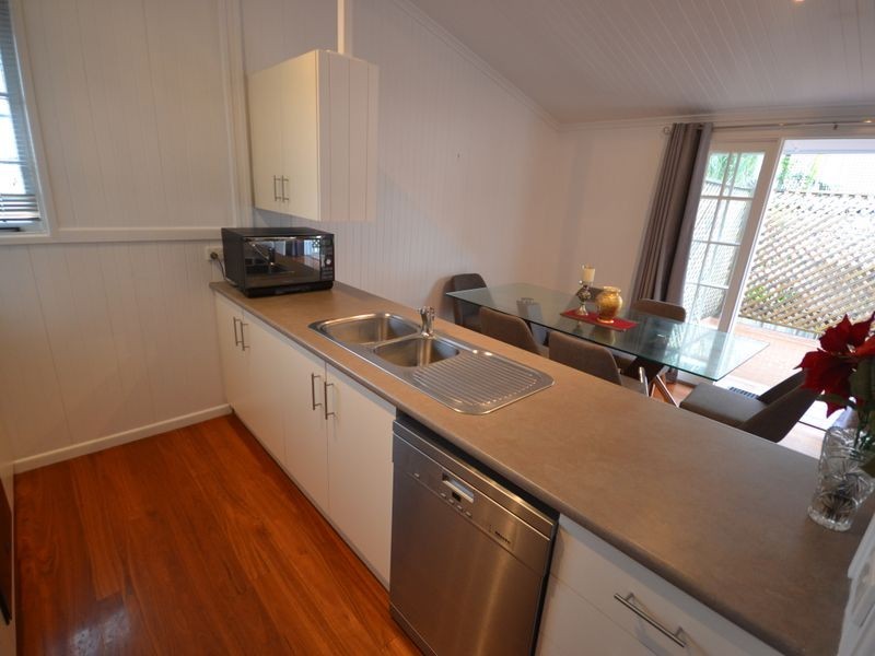 76 Thomas, Kangaroo Point QLD 4169