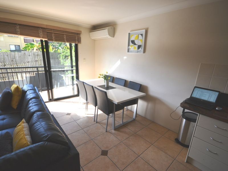 3/15 Eskgrove Street, East Brisbane QLD 4169