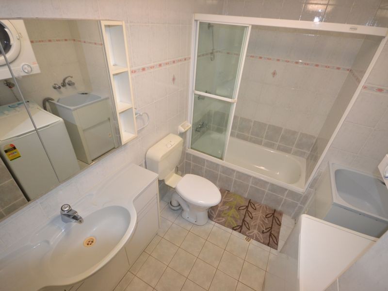 10/234 Shafston Avenue, Kangaroo Point QLD 4169