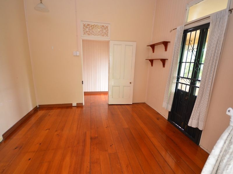 30 Louis Street, Annerley QLD 4103