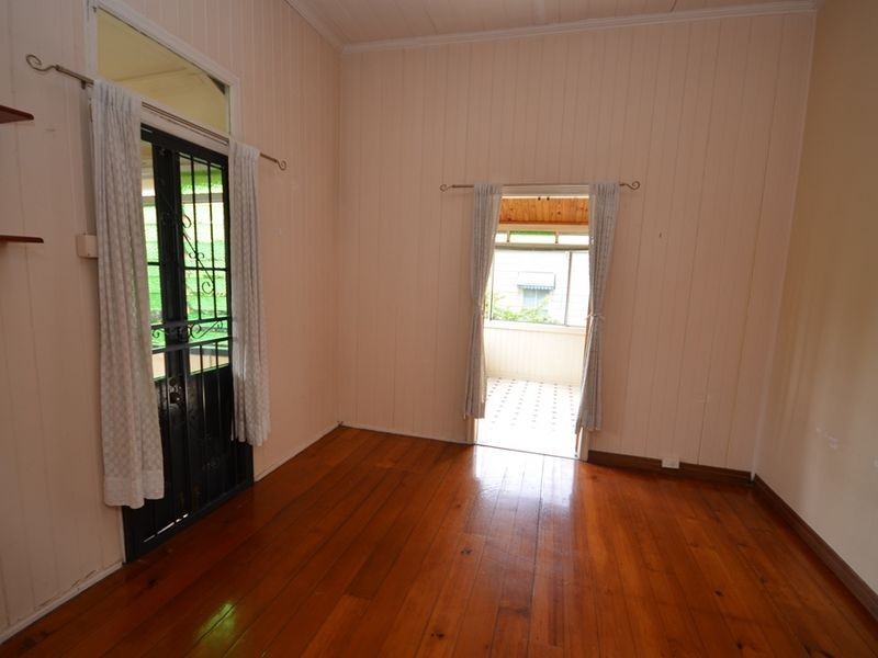 30 Louis Street, Annerley QLD 4103