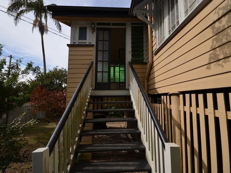 30 Louis Street, Annerley QLD 4103