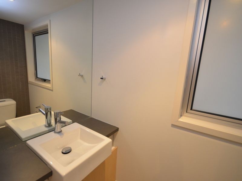 2/66 Latrobe Street, East Brisbane QLD 4169