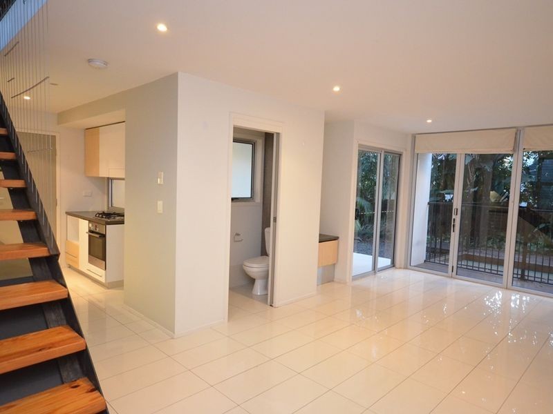 2/66 Latrobe Street, East Brisbane QLD 4169