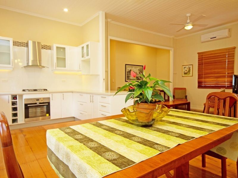 35 Latrobe Street, East Brisbane QLD 4169