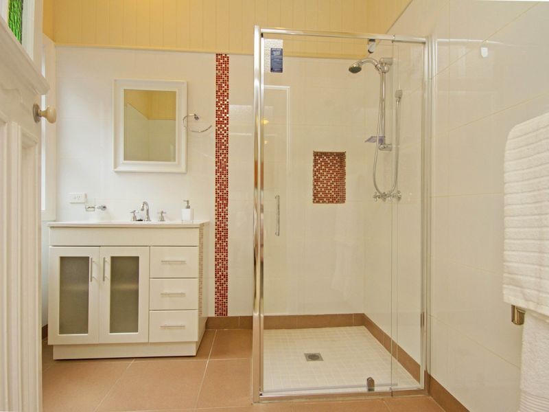 35 Latrobe Street, East Brisbane QLD 4169