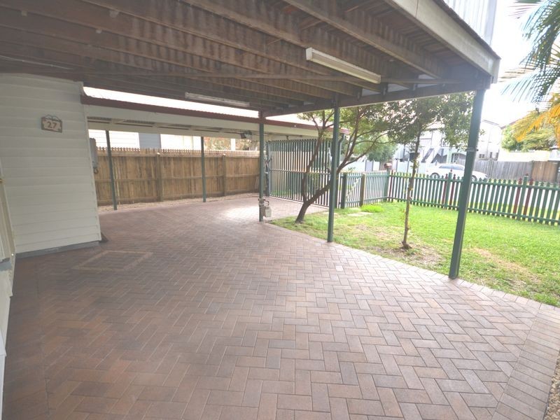 27 Neville Street, Kangaroo Point QLD 4169