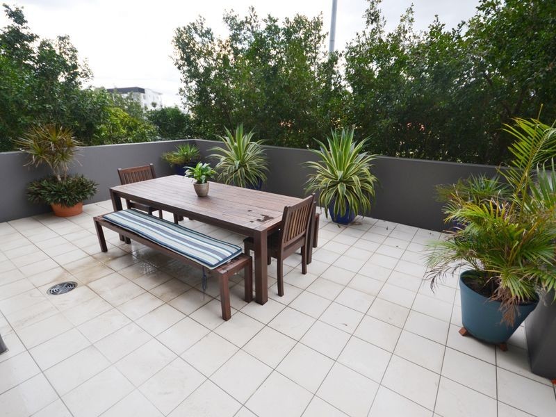 1/153 Lambert Street, Kangaroo Point QLD 4169
