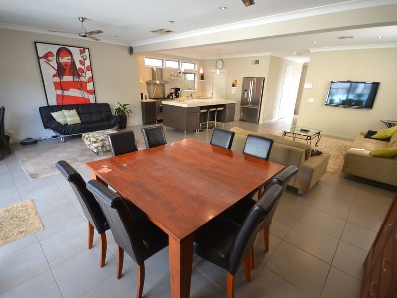 12 Biggs Street, East Brisbane QLD 4169