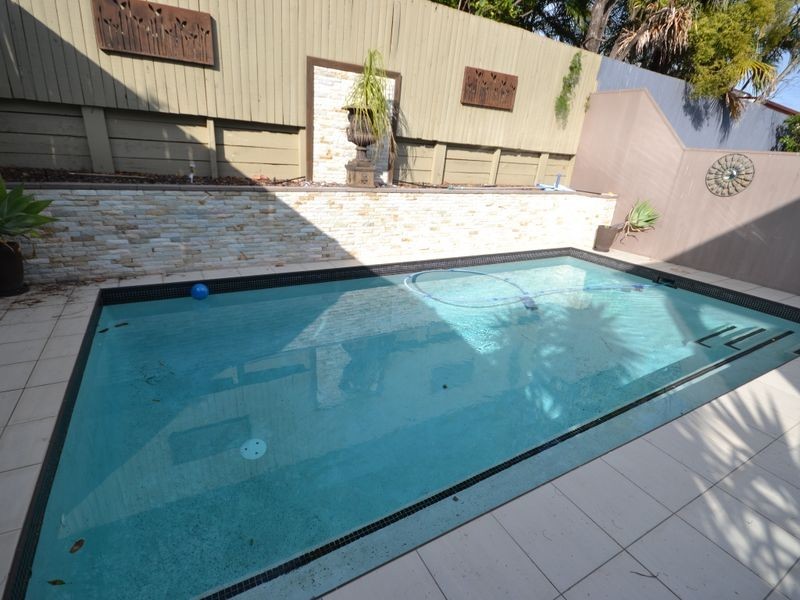 12 Biggs Street, East Brisbane QLD 4169