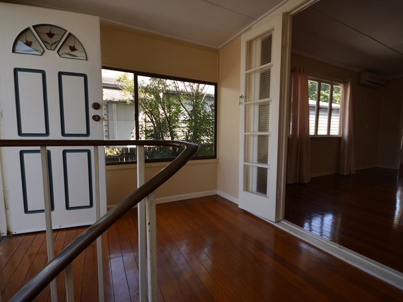 114 Bennetts Road, Norman Park QLD 4170