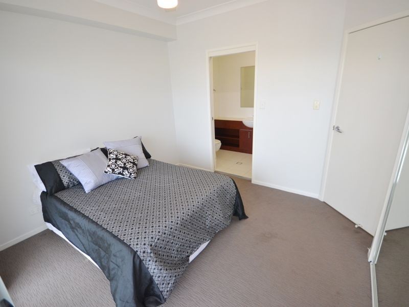 17/41 Kingfisher Lane, East Brisbane QLD 4169