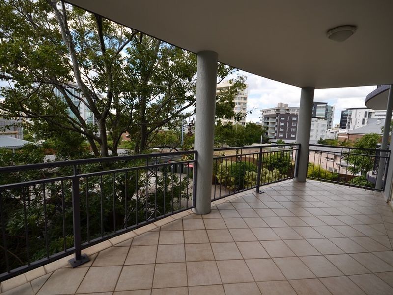 2/446 Main Street, Kangaroo Point QLD 4169