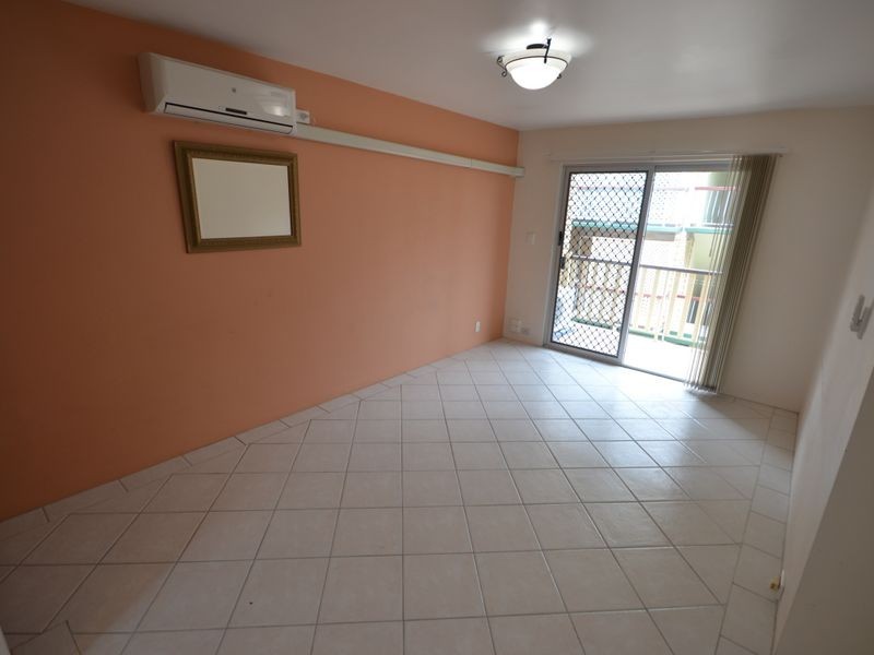 4/9 Lomond Trce, East Brisbane QLD 4169